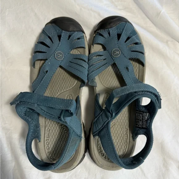 Keen Blue Sandals Size 7 - Picture 1 of 3